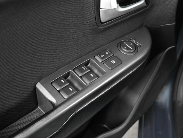 Kia Rio III Рестайлинг с пробегом 2016 года, цена 990 000 рублей, 182955 км, хэтчбек, Автокод Объявления