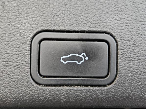 Geely Atlas Pro с пробегом 2023 года, цена 2 180 000 рублей, 59850 км, внедорожник, Автокод Объявления