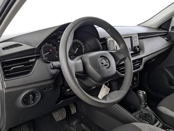 Skoda Rapid II с пробегом 2021 года, цена 1 665 000 рублей, 94262 км, лифтбек, Автокод Объявления