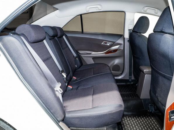Toyota Allion II Рестайлинг 2 с пробегом 2016 года, цена 1 515 000 рублей, 132200 км, седан, Автокод Объявления