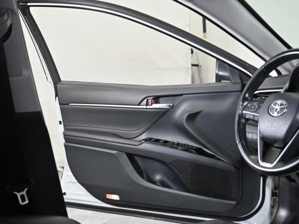 Toyota Camry VIII (XV70) с пробегом 2019 года, цена 1 679 000 рублей, 77000 км, седан, Автокод Объявления