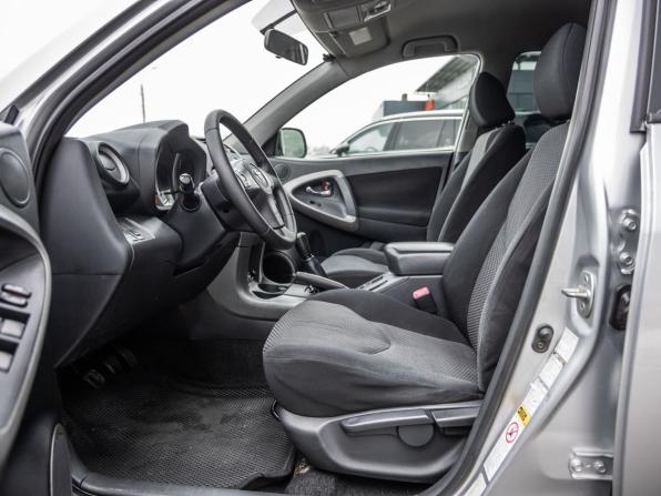 Toyota RAV4 III (XA30) с пробегом 2006 года, цена 928 000 рублей, 201342 км, внедорожник, Автокод Объявления