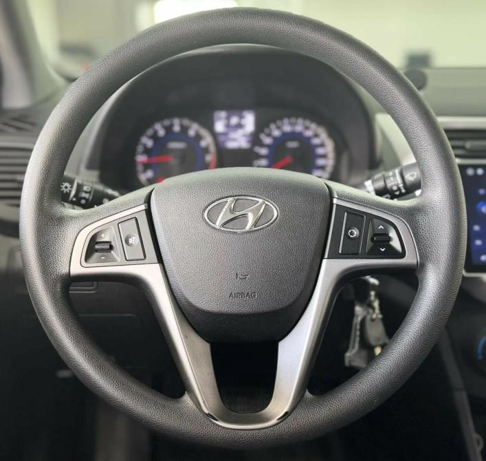 Hyundai Solaris I Рестайлинг Шахты  - изображение 14