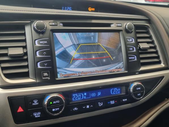 Toyota Highlander III (XU50) с пробегом 2015 года, цена 3 990 000 рублей, 58902 км, внедорожник, Автокод Объявления