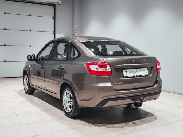 Lada (ВАЗ) Granta I Рестайлинг с пробегом 2020 года, цена 517 327 рублей, 215604 км, хэтчбек, Автокод Объявления