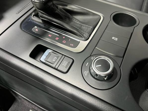 Volkswagen Touareg II с пробегом 2012 года, цена 2 130 000 рублей, 142655 км, внедорожник, Автокод Объявления