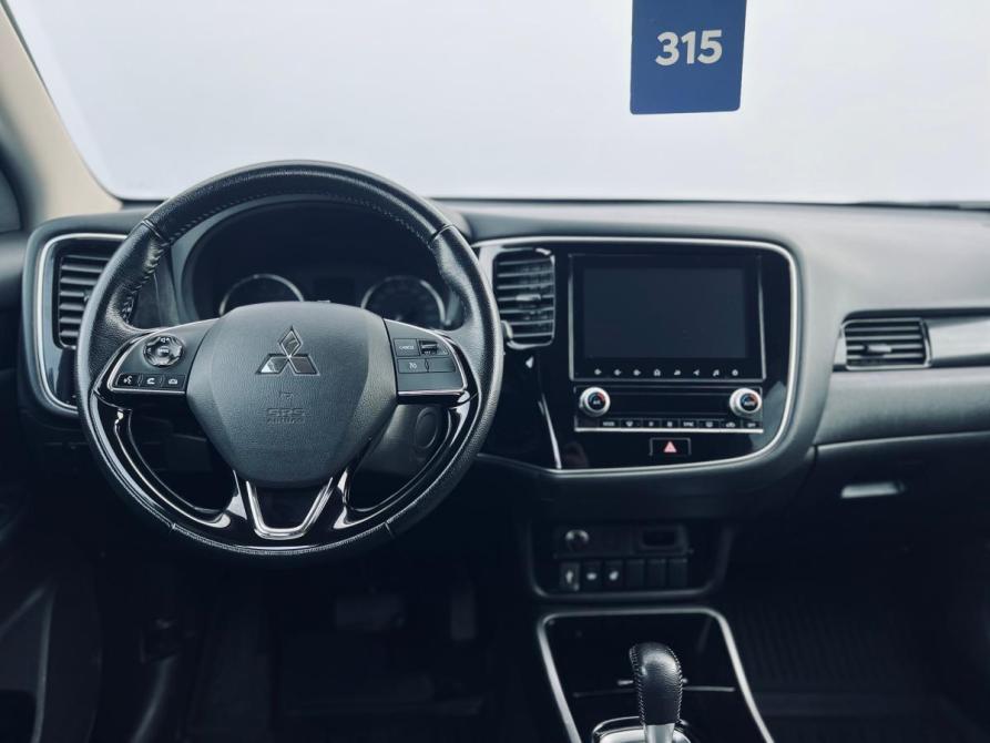 Mitsubishi Outlander III Рестайлинг 3 Санкт-Петербург  - изображение 20