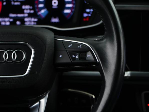 Audi Q3 II (F3) с пробегом 2019 года, цена 3 749 444 рубля, 101197 км, внедорожник, Автокод Объявления