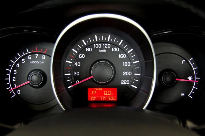 Kia Rio III Рестайлинг с пробегом 2017 года, цена 1 271 700 рублей, 116381 км, седан, Автокод Объявления