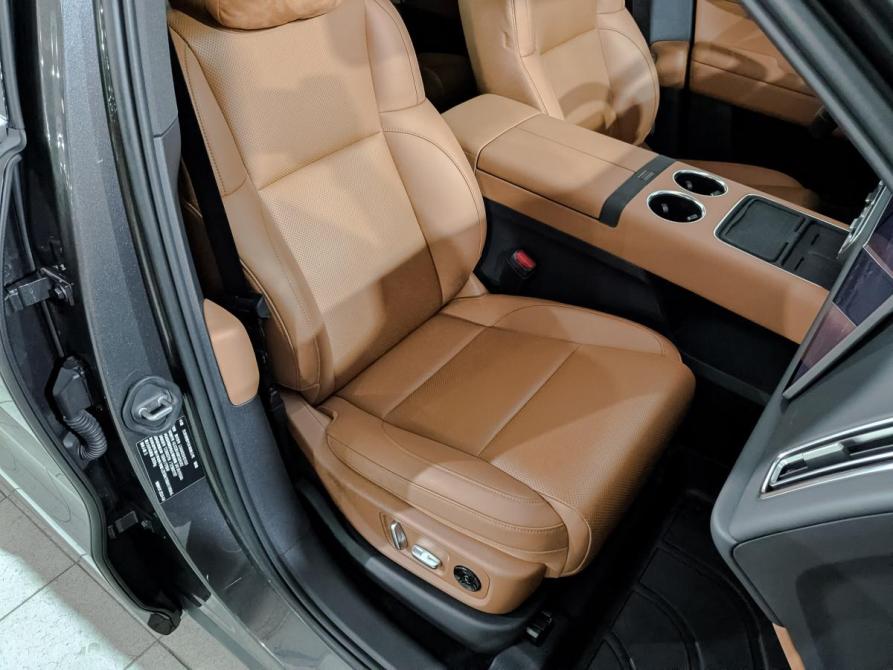 Li Auto (Lixiang) L6 Москва  - изображение 20