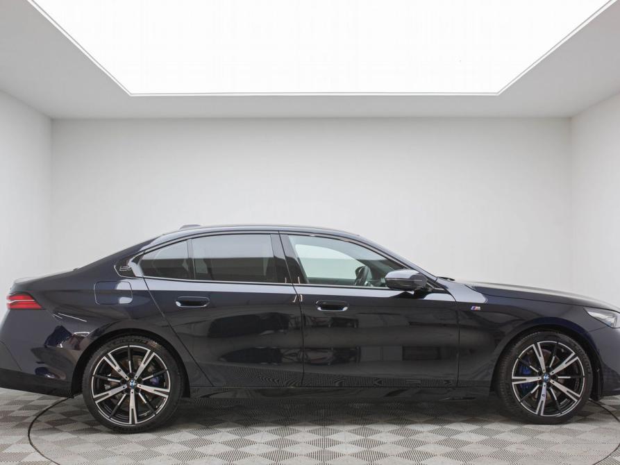 BMW 5 серии VIII (G60/G61/G68) Москва  - изображение 8