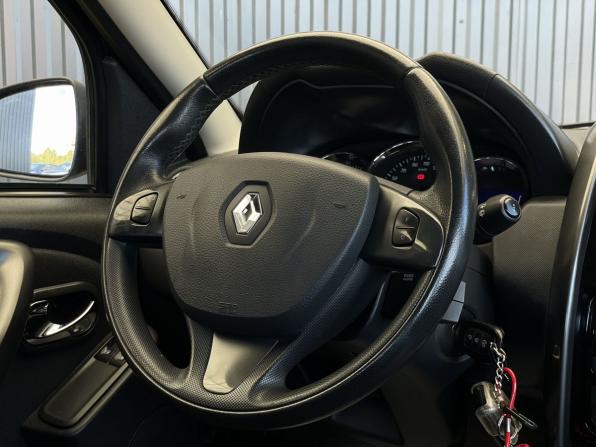 Renault Duster I Рестайлинг с пробегом 2015 года, цена 1 297 000 рублей, 84000 км, внедорожник, Автокод Объявления