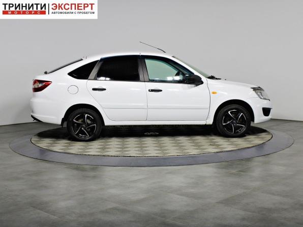 Lada (ВАЗ) Granta I с пробегом 2016 года, цена 380 000 рублей, 213627 км, лифтбек, Автокод Объявления