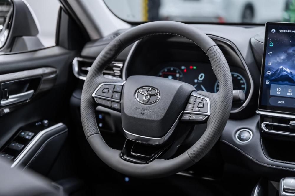 Toyota Highlander IV (XU70) Москва  - изображение 10