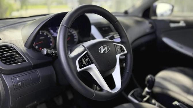 Hyundai Solaris I с пробегом 2013 года, цена 790 000 рублей, 142389 км, хэтчбек, Автокод Объявления