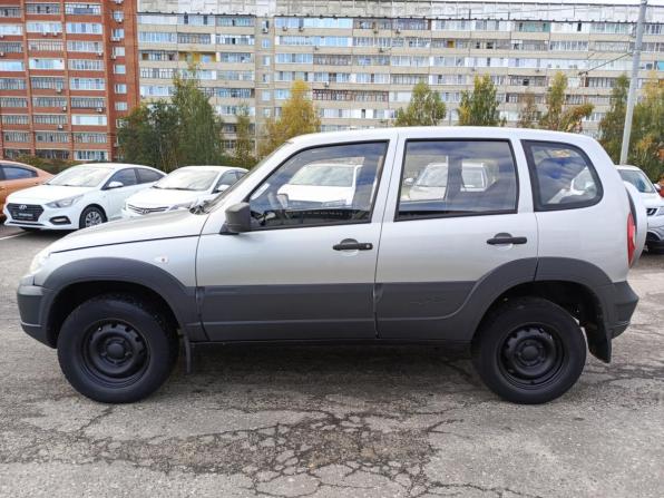 Chevrolet Niva I Рестайлинг с пробегом 2014 года, цена 530 000 рублей, 126254 км, внедорожник, Автокод Объявления