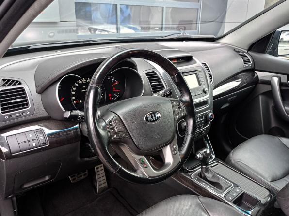 Kia Sorento II Рестайлинг с пробегом 2019 года, цена 2 380 000 рублей, 85399 км, внедорожник, Автокод Объявления