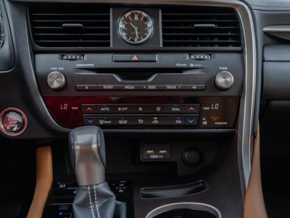 Lexus RX IV Рестайлинг с пробегом 2021 года, цена 4 299 000 рублей, 49179 км, внедорожник, Автокод Объявления