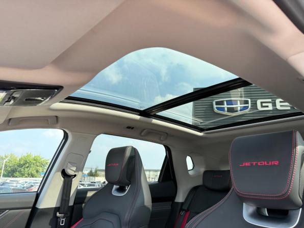JETOUR DASHING I с пробегом 2024 года, цена 1 780 000 рублей, 38500 км, внедорожник, Автокод Объявления