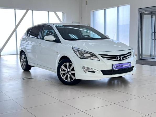 Hyundai Solaris I Рестайлинг с пробегом 2015 года, цена 1 090 000 рублей, 97970 км, хэтчбек, Автокод Объявления