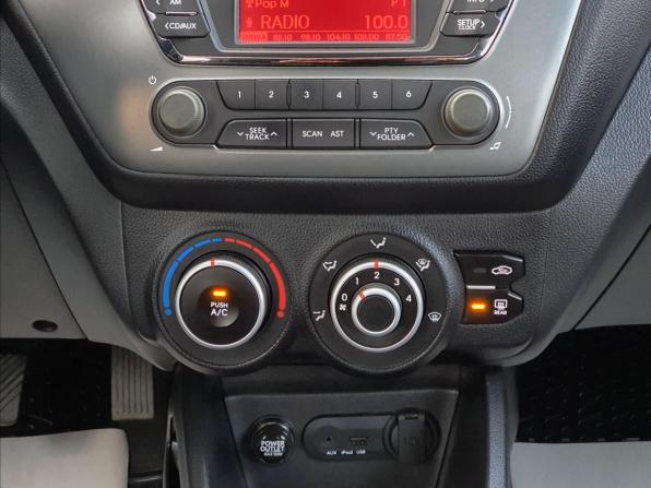 Kia Rio III с пробегом 2014 года, цена 758 000 рублей, 100351 км, седан, Автокод Объявления