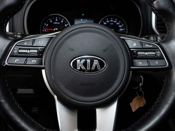 Kia Sportage IV Рестайлинг с пробегом 2021 года, цена 2 910 000 рублей, 95000 км, внедорожник, Автокод Объявления