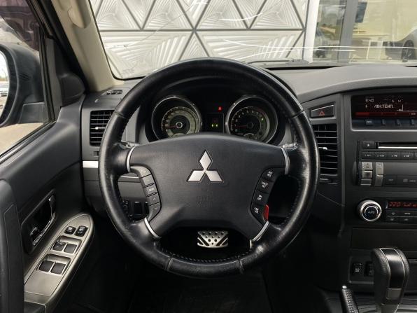 Mitsubishi Pajero IV Рестайлинг 1 с пробегом 2013 года, цена 2 149 000 рублей, 108013 км, внедорожник, Автокод Объявления