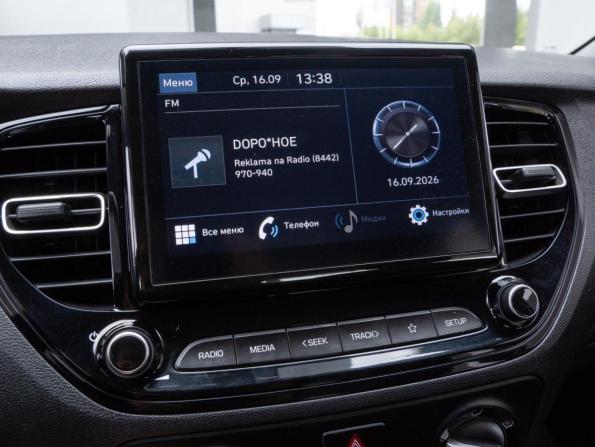 Hyundai Solaris II с пробегом 2020 года, цена 1 557 000 рублей, 92518 км, седан, Автокод Объявления