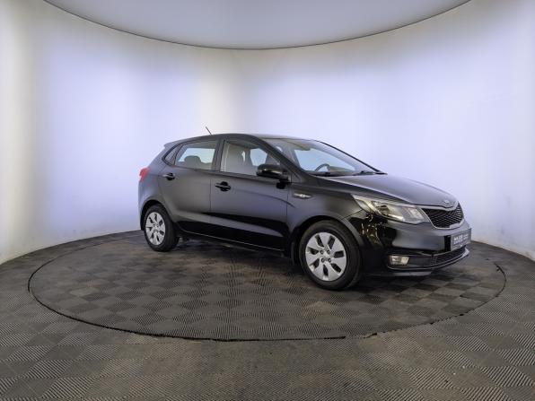 Kia Rio III Рестайлинг с пробегом 2017 года, цена 1 500 000 рублей, 41179 км, хэтчбек, Автокод Объявления