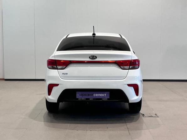 Kia Rio IV с пробегом 2020 года, цена 1 470 000 рублей, 139960 км, седан, Автокод Объявления