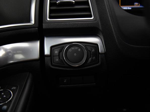 Ford Explorer V Рестайлинг с пробегом 2017 года, цена 2 499 000 рублей, 211900 км, внедорожник, Автокод Объявления