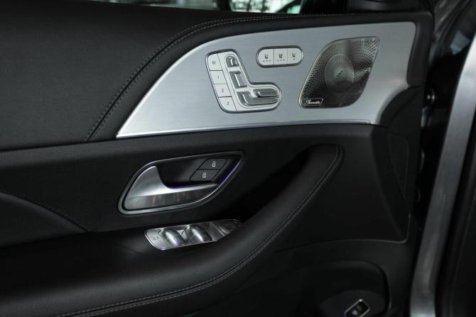 Новый Mercedes-Benz GLS II (X167) Рестайлинг 2025 года, цена 18 640 770 рублей, внедорожник, Автокод Объявления
