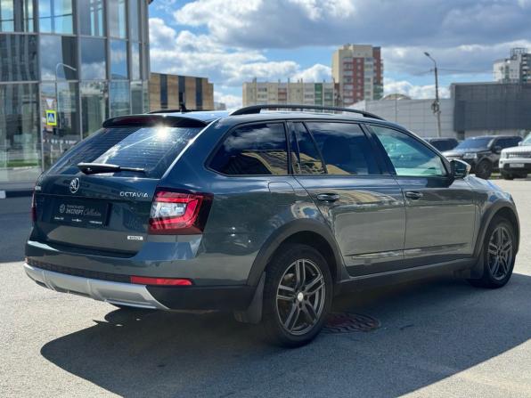 Skoda Octavia III (A7) Рестайлинг с пробегом 2017 года, цена 1 650 000 рублей, 272493 км, универсал, Автокод Объявления