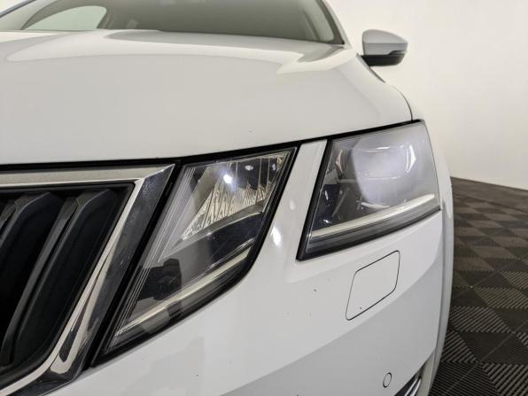Skoda Octavia III (A7) Рестайлинг с пробегом 2020 года, цена 1 725 000 рублей, 114732 км, лифтбек, Автокод Объявления