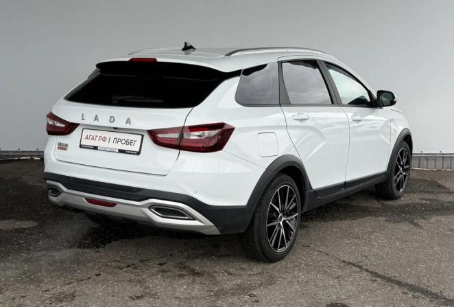 Lada (ВАЗ) Vesta I Рестайлинг (NG) с пробегом 2024 года, цена 1 435 000 рублей, 61038 км, универсал, Автокод Объявления