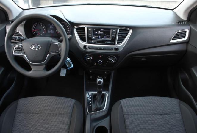 Hyundai Solaris II Рестайлинг с пробегом 2021 года, цена 1 650 000 рублей, 72761 км, седан, Автокод Объявления