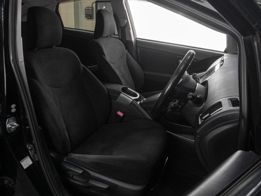 Toyota Prius III Рестайлинг (XW30) Тюмень  - изображение 10
