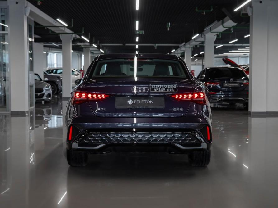 Audi A3 IV (8Y) Рестайлинг Москва  - изображение 6