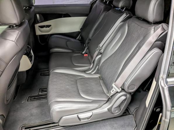 Kia Carnival IV с пробегом 2023 года, цена 4 250 000 рублей, 88000 км, минивэн, Автокод Объявления