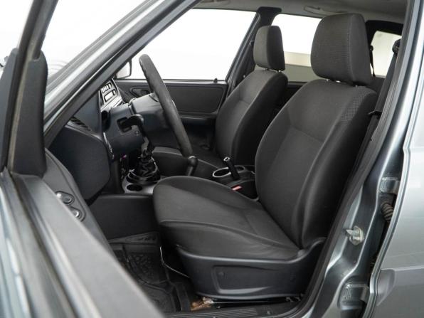 Chevrolet Niva I Рестайлинг с пробегом 2015 года, цена 600 050 рублей, 115407 км, внедорожник, Автокод Объявления