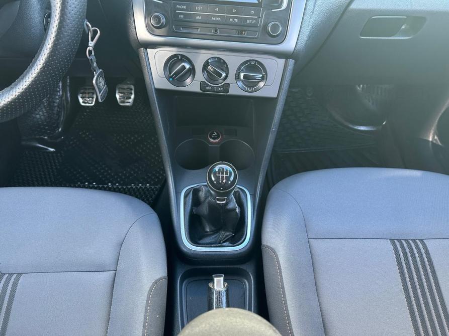 Volkswagen Polo V Рестайлинг Екатеринбург  - изображение 11
