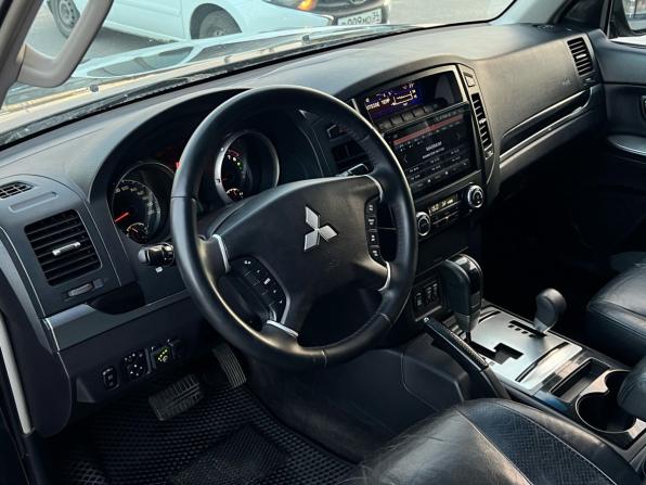 Mitsubishi Pajero IV с пробегом 2007 года, цена 1 619 000 рублей, 196327 км, внедорожник, Автокод Объявления