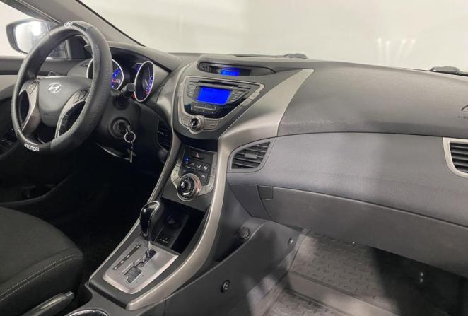 Hyundai Elantra V (MD) с пробегом 2012 года, цена 1 160 000 рублей, 121897 км, седан, Автокод Объявления