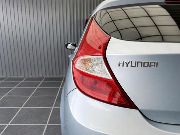 Hyundai Solaris I с пробегом 2012 года, цена 777 000 рублей, 149503 км, хэтчбек, Автокод Объявления