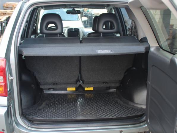 Toyota RAV4 II (XA20) Рестайлинг с пробегом 2004 года, цена 779 000 рублей, 384078 км, внедорожник, Автокод Объявления