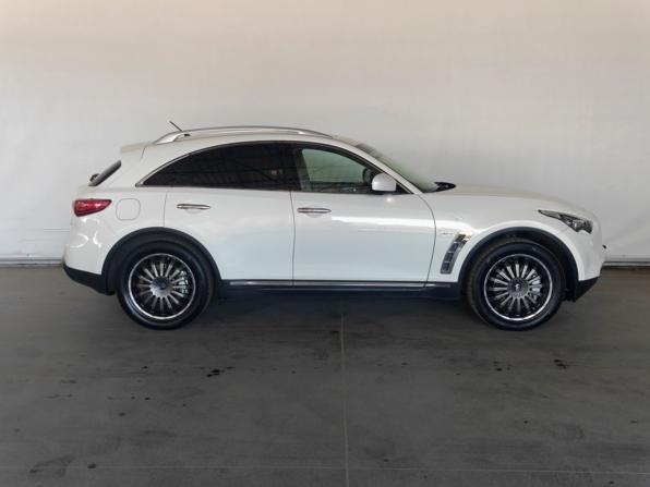 Infiniti QX70 с пробегом 2014 года, цена 2 110 000 рублей, 118501 км, внедорожник, Автокод Объявления