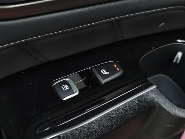 Kia Sorento IV с пробегом 2020 года, цена 3 190 000 рублей, 129000 км, внедорожник, Автокод Объявления