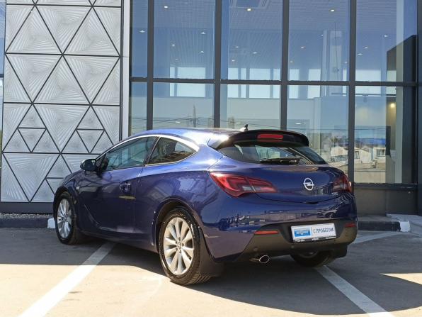 Opel Astra J Рестайлинг с пробегом 2014 года, цена 949 000 рублей, 171984 км, хэтчбек, Автокод Объявления