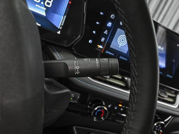Chevrolet Monza II Рестайлинг с пробегом 2024 года, цена 1 699 000 рублей, 30396 км, седан, Автокод Объявления