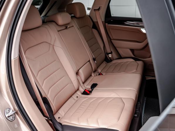 Volkswagen Touareg III с пробегом 2019 года, цена 5 200 000 рублей, 77371 км, внедорожник, Автокод Объявления